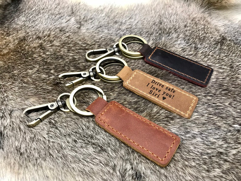 PERSONALIZED GIFT, Leather KEYCHAIN